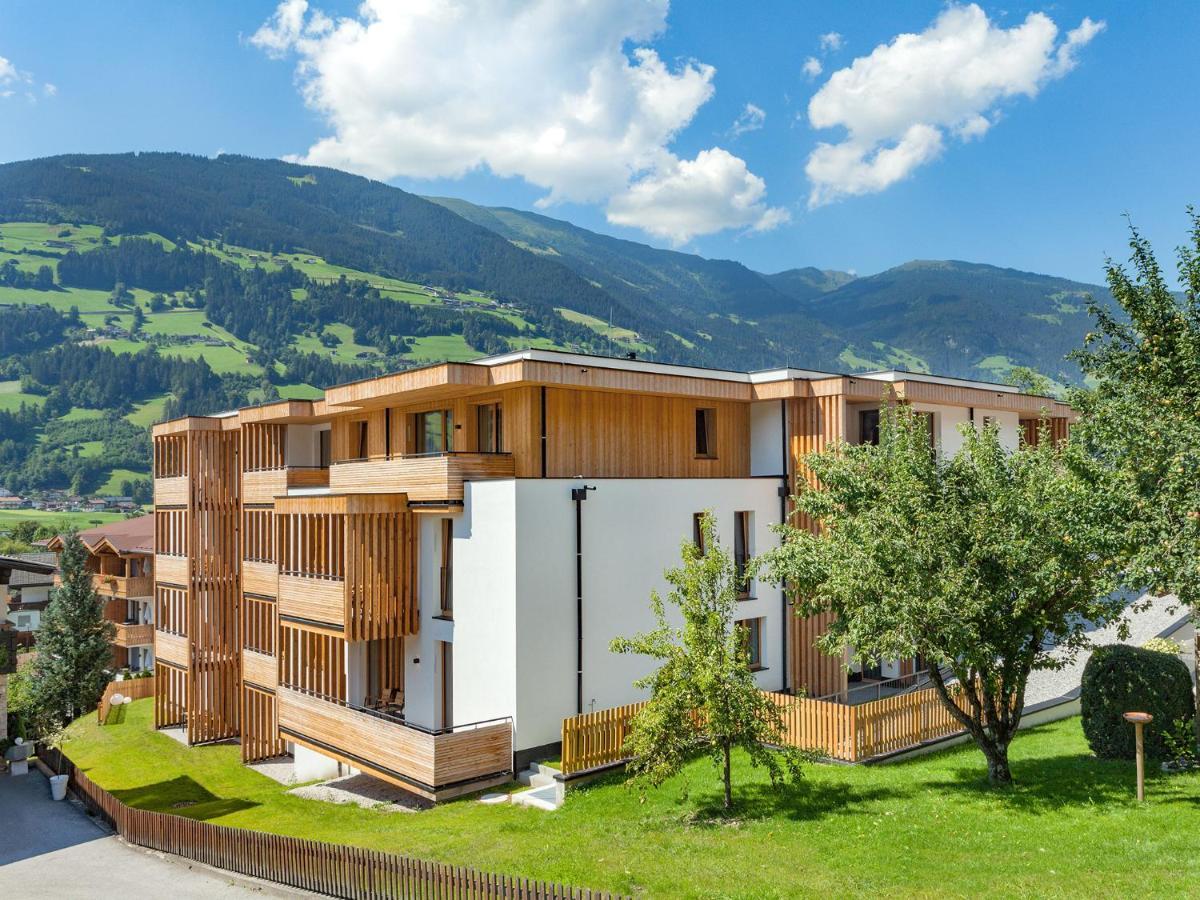 Alpin Apartments Mayrhofen Esterno foto